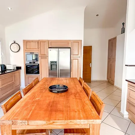 Golfo Di Sogno Villa *